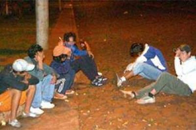 Sacerdote de Ju�rez: �No es nada nuevo que los chicos aspiren naftas, son sus primeras drogas�