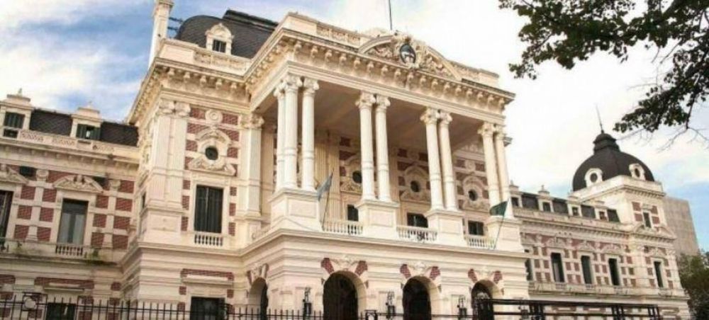 Nuevas renuncias en el Gabinete de Vidal