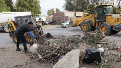 Hay vecinos del Barrio Confluencia con un 10 en suciedad