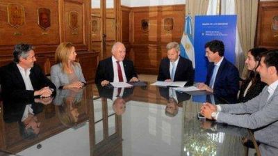 Obra para la laguna Melincu�, el canal Vila Culul� y la ca�ada Sunchales