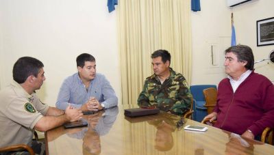 Reuni�n para atacar la problem�tica de la seguridad rural en el Distrito