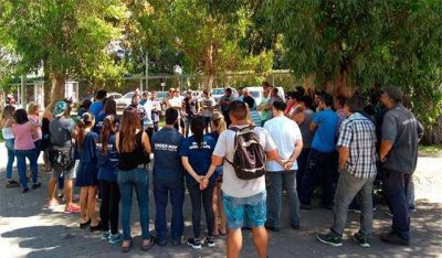 Trabajadores del Emder nuevamente en alerta por la falta del pago de horas extras