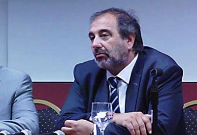 Procesan a un ex funcionario del Gobierno por proteger a Farmacity