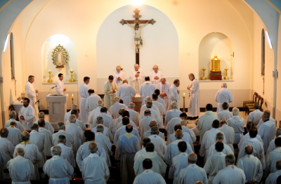 La Iglesia pidi� mejorar las condiciones sociales para disminuir el riesgo de abortar