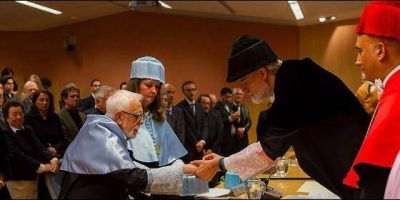 Julio L. Mart�nez, sj: 