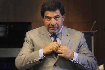La nueva gesti�n de AFIP denunci� a Ricardo Echegaray por montar una asociaci�n il�cita