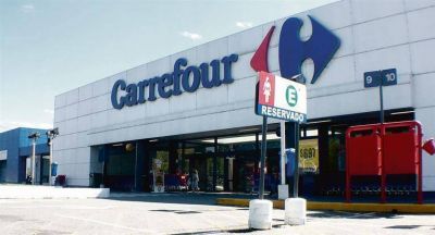Carrefour: Gobierno se har� cargo del 50% de los aportes