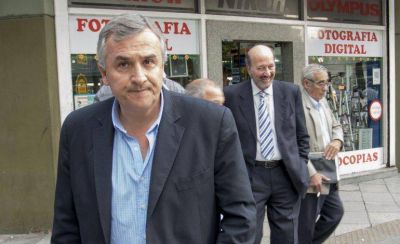 Exclusivo: nuevos mails: el ministro de Morales particip� de la falsificaci�n de licitaciones