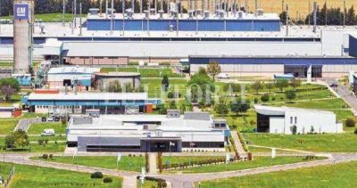 General Motors paralizar� 10 d�as su planta de Rosario y hay temor por despidos