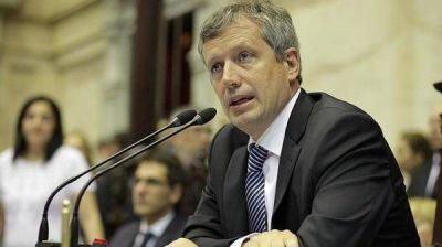 Gui�o de Luis Barrionuevo a Emilio Monz�: 
