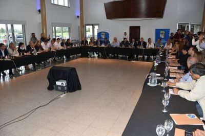 El PJ bonaerense le mand� un mensaje a Barrionuevo y critic� la �demagogia