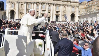 El Bautismo no es una f�rmula m�gica, sino un don del Esp�ritu Santo