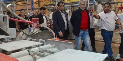 Con una cooperativa de trabajadores, cer�mica San Luis vuelve a producir y vender
