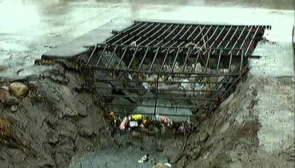 Un canal de riego termin� siendo desaguadero y cloaca