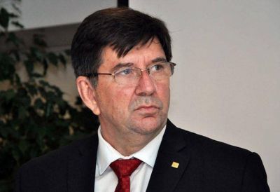 Subsecretario de Desarrollo Minero asegur� que �el cianuro se puede beber�