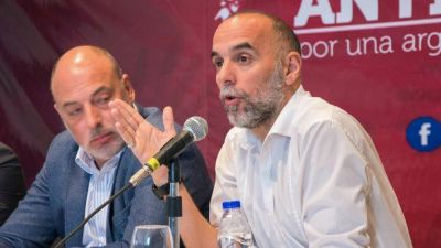 �Los grandes grupos econ�micos ven en el Papa una amenaza�