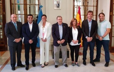 Acuerdos con la Embajada Argentina en Espa�a