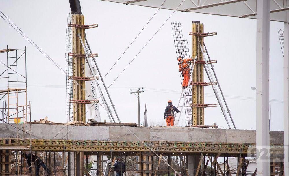 Obras Sanitarias realiz� cambios en el pol�mico certificado de factibilidad