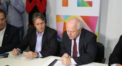 En Santa Fe construyen la mayor red de acueductos en 150 a�os