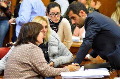 Algo se rompi�, gan� Arroyo pero perdieron los marplatenses, y no aclaren que oscurece�
