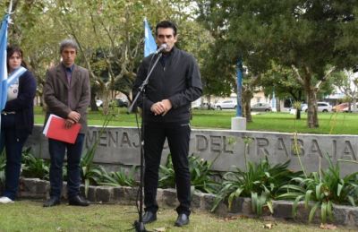L�pez en el 1� de Mayo: 