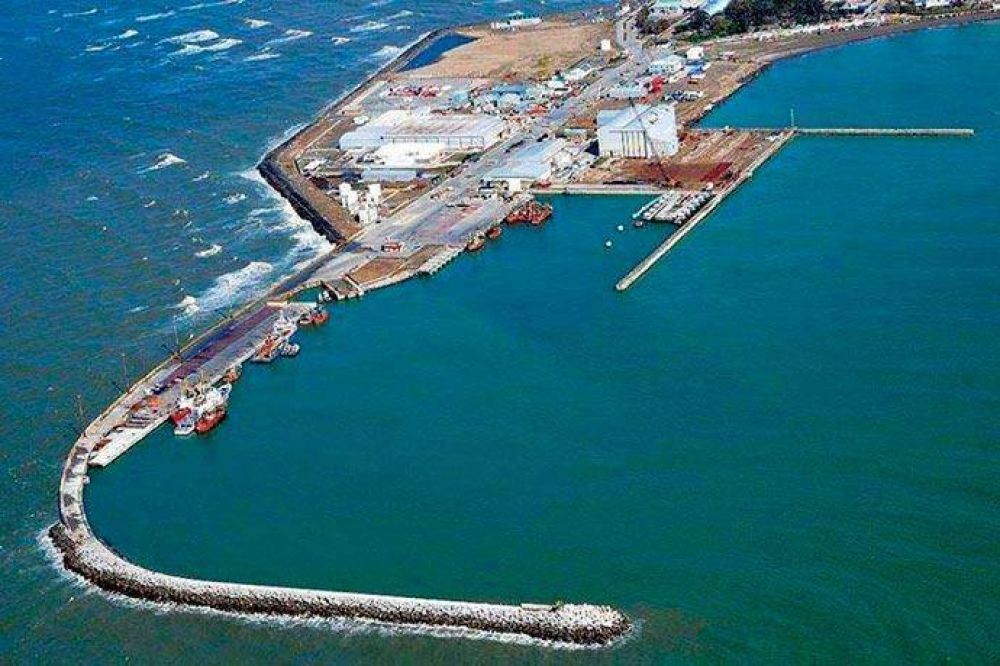 Buscan financiamiento para dragar el puerto de Comodoro