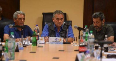 Con la Reforma Laboral, Macri hace un aporte a la unidad de la CGT