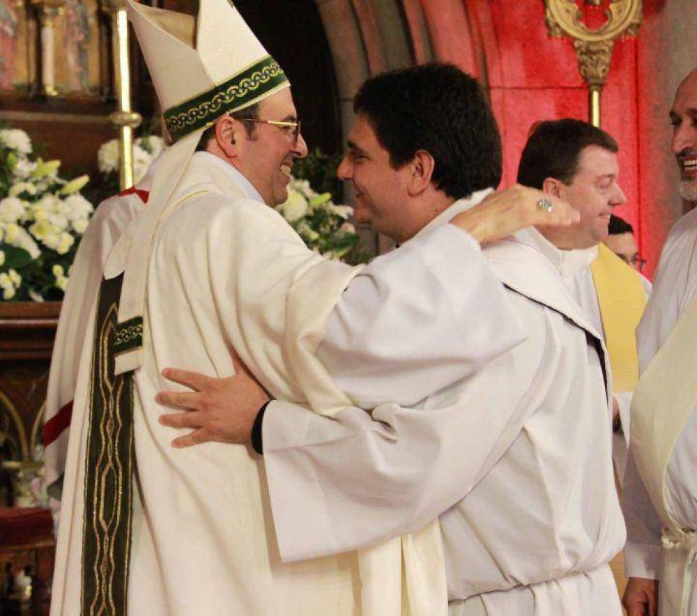 Monseor Mestre ordenar por primera vez a un sacerdote marplatense