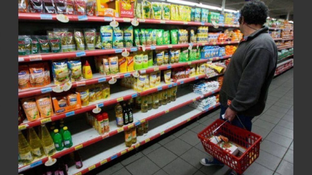 Por alza del d�lar los alimentos suben 6% y presionan a la inflaci�n