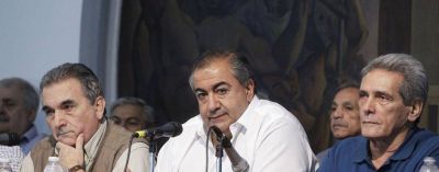 La CGT y los trabajadores del transporte marchan en repudio de los tarifazos en los servicios p�blicos