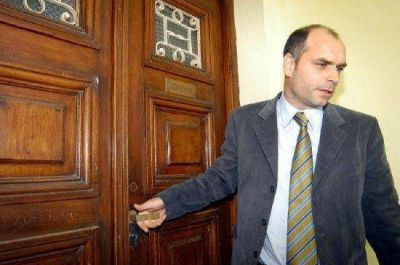Nueva denuncia contra el juez Reussi por un confuso episodio 