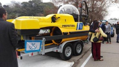 Un minisubmarino para el adiestramiento en Puerto Quequ�n