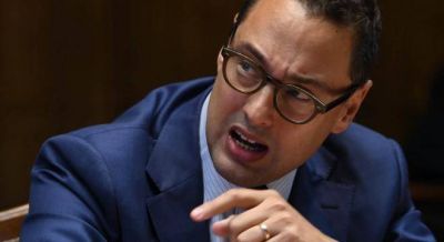 Eval�an denunciar a Cuccioli por trabar el salvataje de Oil
