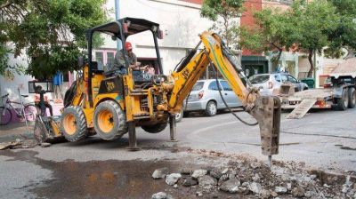 Licitaron el cambio de los ca�os de cloacas del centro