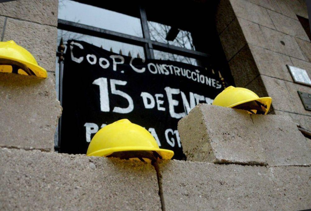 Proponen otorgarles a cooperativas el 25% de la obra p�blica municipal