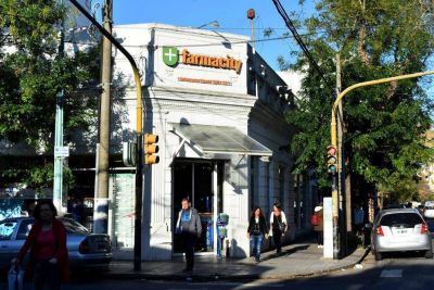 La pol�mica por la instalaci�n de Farmacity en el �ltimo tramo de una larga batalla judicial
