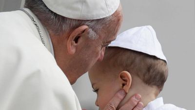 �Dios no reniega nunca de sus hijos, ni siquiera a los peores bribones�