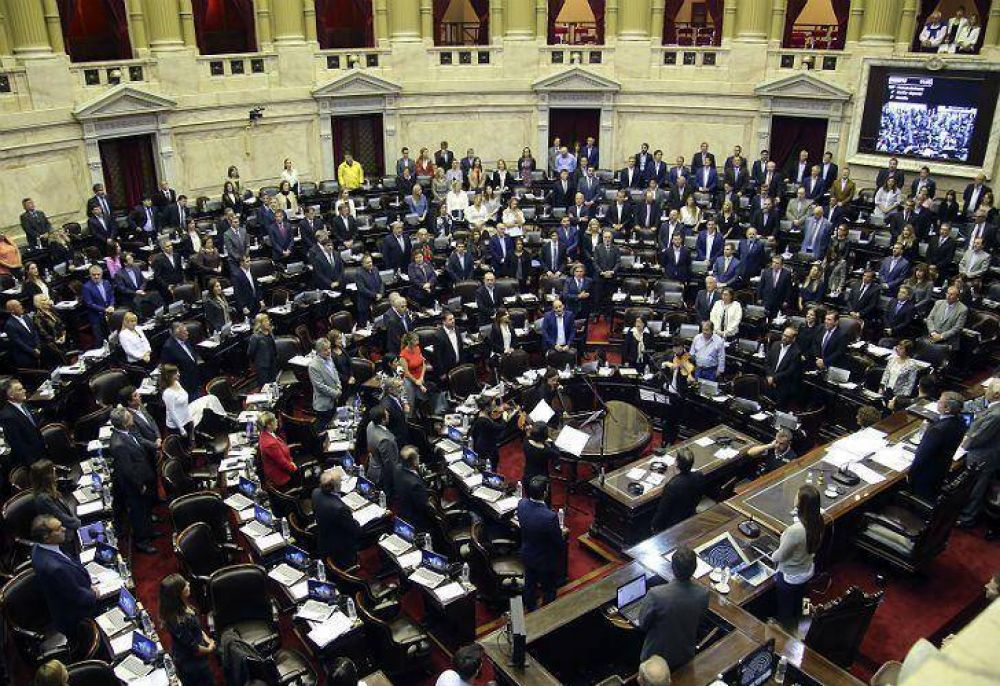 Diputados dio media sanci�n al proyecto que limita las subas de tarifas