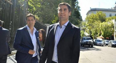 En medio de la crisis, los diputados de Vidal arman una cumbre para mostrar unidad