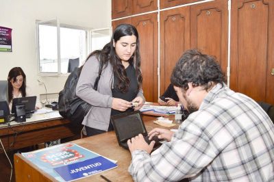 Tarjeta Joven: en solo dos d�as, m�s de 100 estudiantes ya accedieron a este beneficio