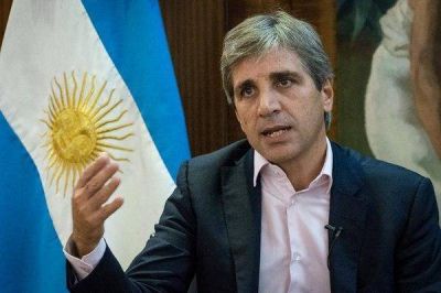 Luis Caputo: 