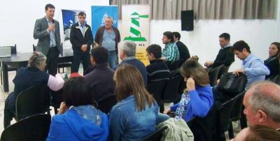 Capacitaci�n sobre energ�as renovables y residuos s�lidos urbanos
