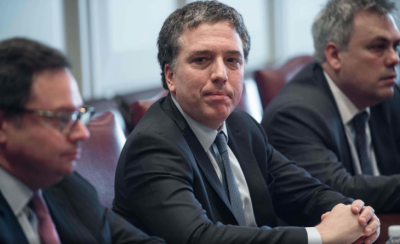 Entre la Casa Blanca, el d�lar y las metas fiscales: avanza el Gobierno en un pr�stamo 