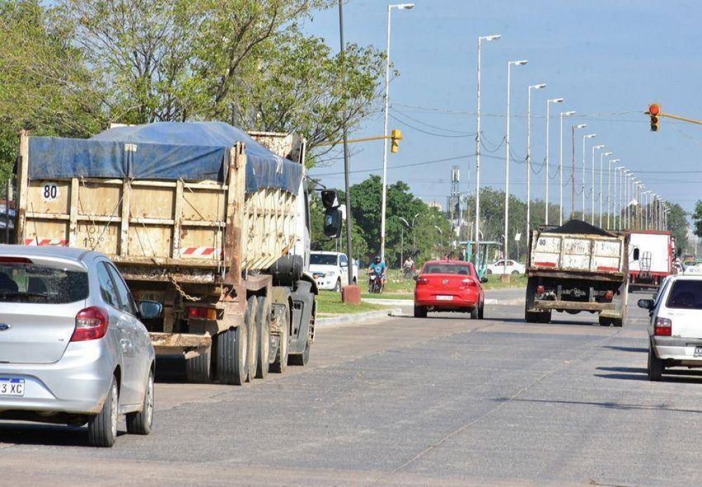 La Municipalidad realiza exhaustivos controles a camiones con exceso de cargas