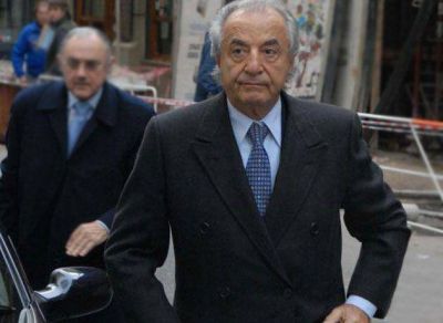 Delegados de Carrefour presentan un amparo para frenar el acuerdo entre la cadena y Cavalieri