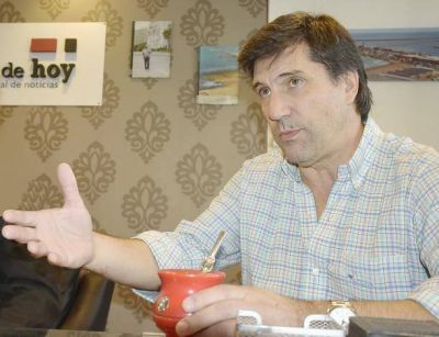 Mario Rodr�guez le respondi� a Carlos Arroyo: �No queremos volver a los �90�
