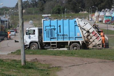 Los residuos en partes de la ciudad no se recogen por falta de unidades para la cantidad de recorridos