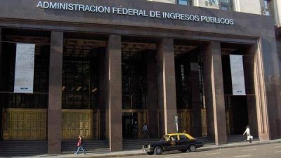 La AFIP pidi� a 650.000 personas que 