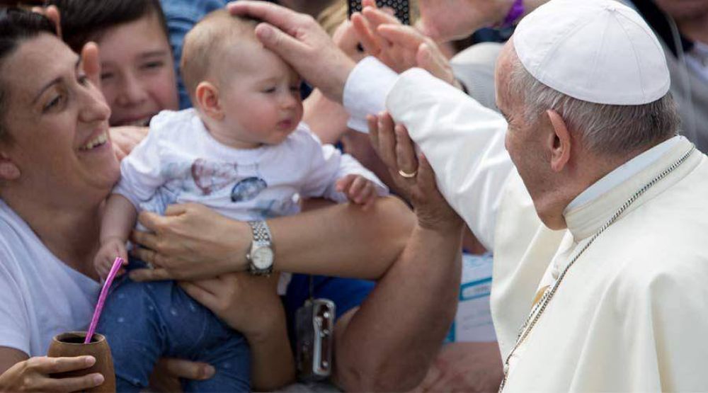Este fue el saludo del Papa Francisco en el Da de la Madre