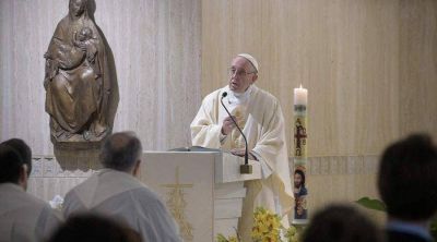 Incluso al que se aleja o traiciona, Dios le sigue llamando �amigo�, dice el Papa Francisco